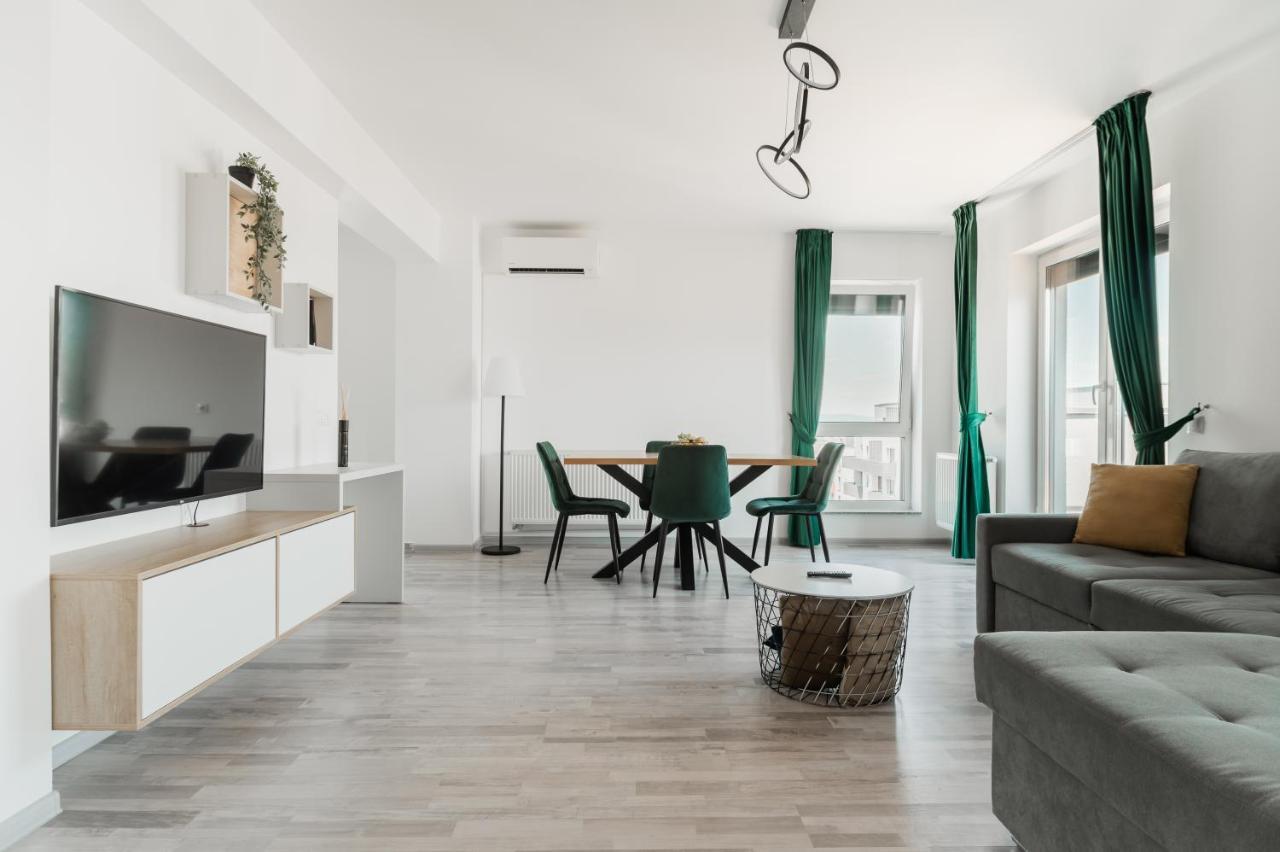 Skylark - Singapore Penthouse With Jacuzzi & Panoramic View Braşov Extérieur photo