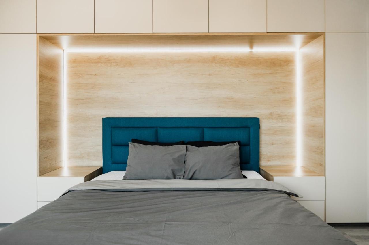 Skylark - Singapore Penthouse With Jacuzzi & Panoramic View Braşov Extérieur photo